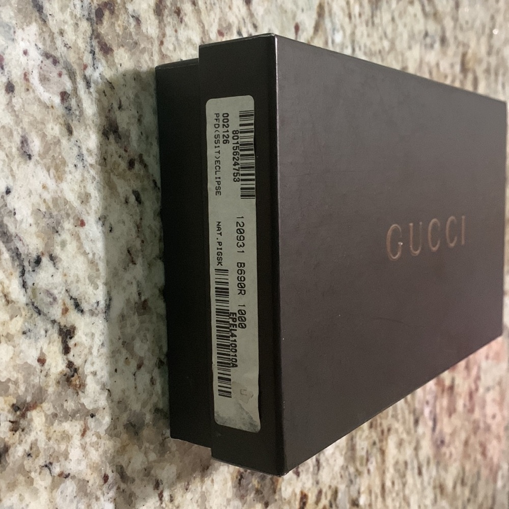 Gucci Eclipse Wallet - image 6